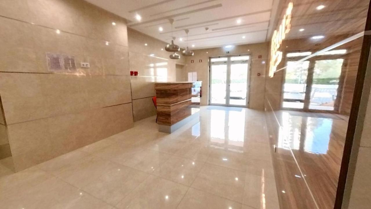 Elite Residense A 150 Mts Praia Da Rocha Portimão Exterior foto