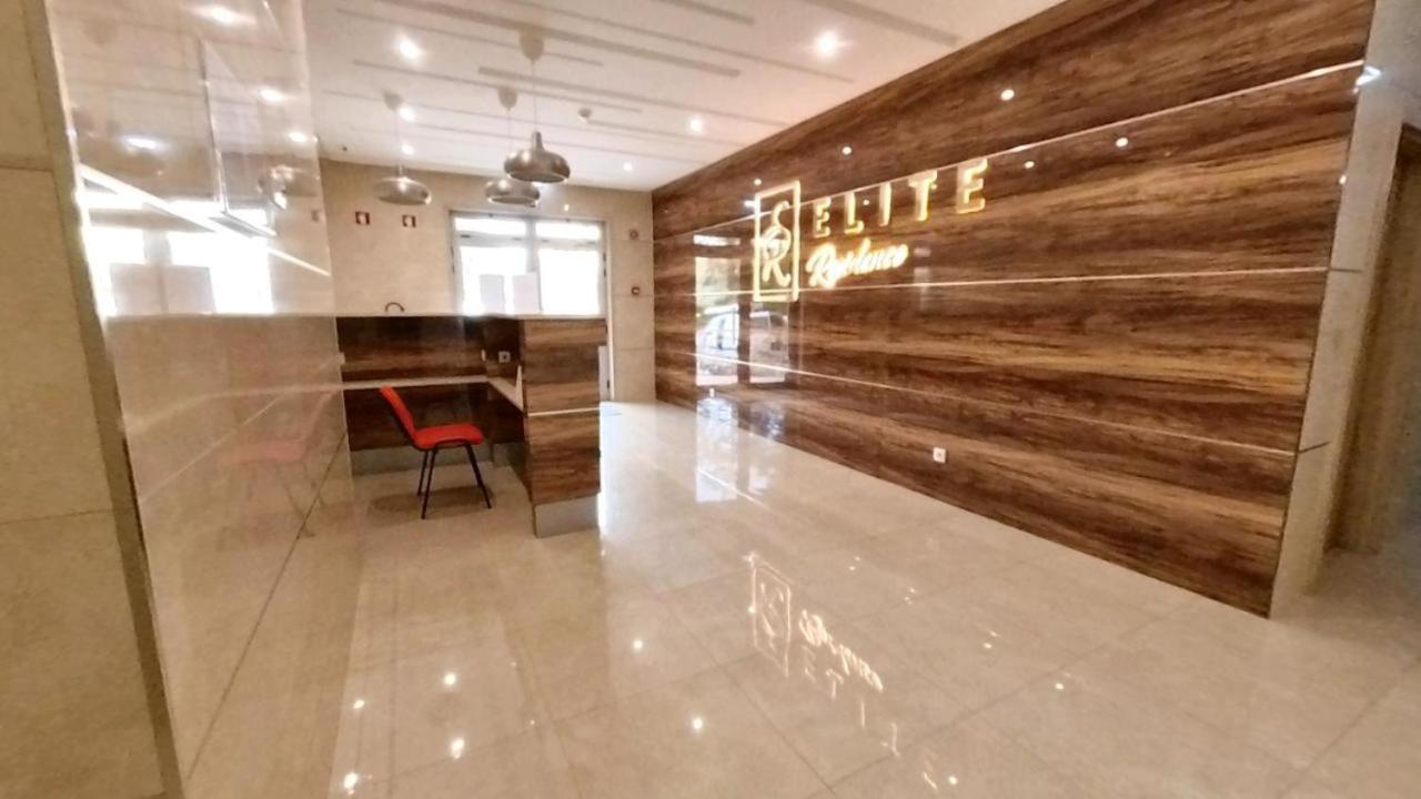 Elite Residense A 150 Mts Praia Da Rocha Portimão Exterior foto
